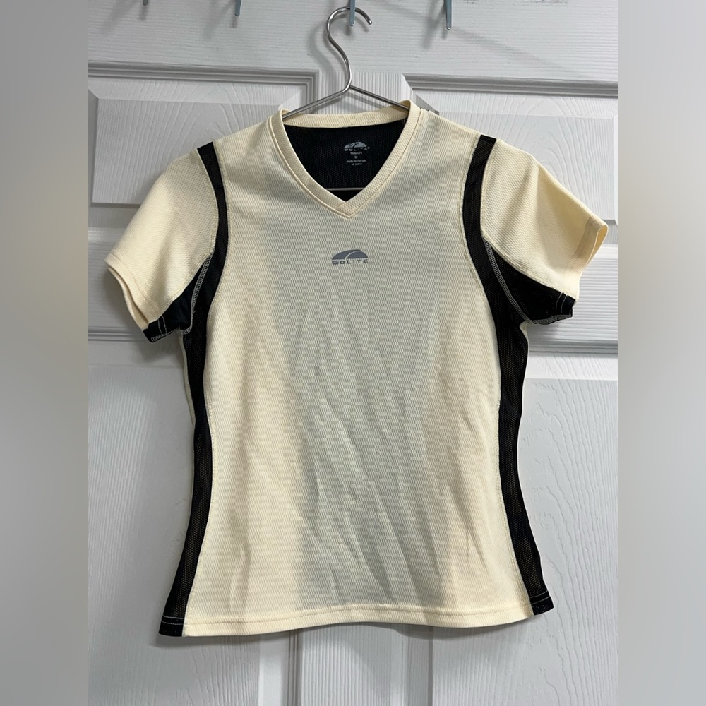 Go Lite Womens Yellow & Black Vented Short Sleeve Top - Size Medium - GUC